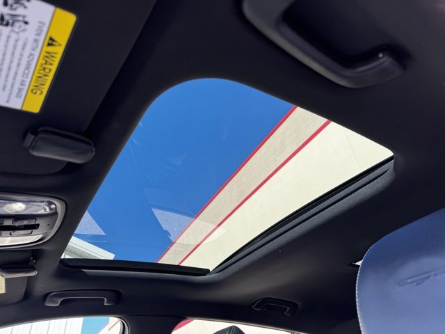 Used 2022 Kia Stinger GT2 image 6