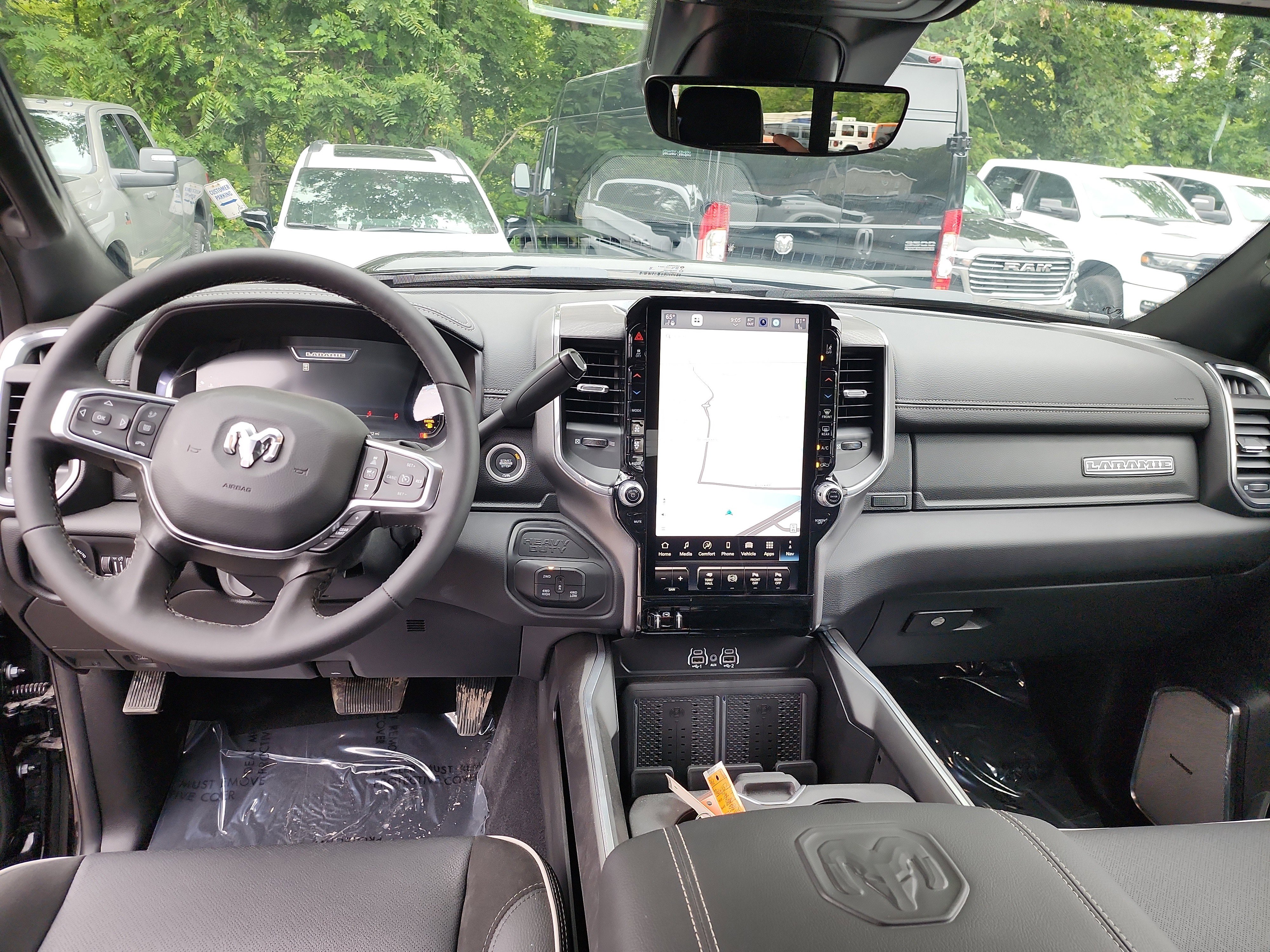 New 2025 RAM 2500 Laramie image 17