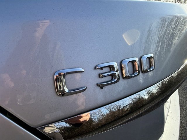 Used 2016 Mercedes-Benz C 300 Sedan w/ Multimedia Package image 5