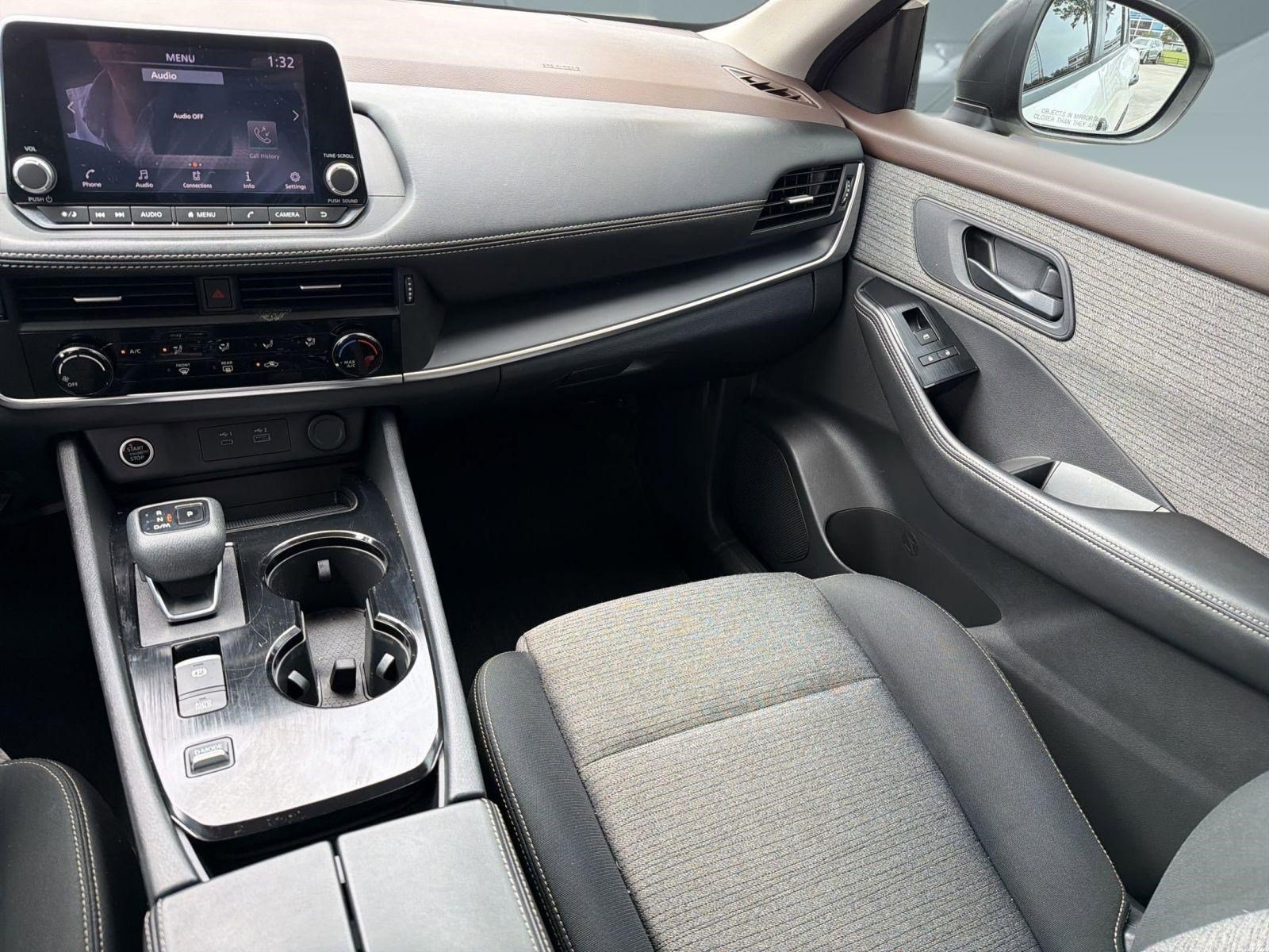 Used 2022 Nissan Rogue S FWD image 28