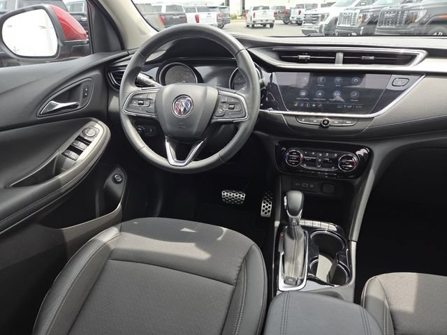 Used 2023 Buick Encore GX Select w/ Sport Touring Package FWD image 29