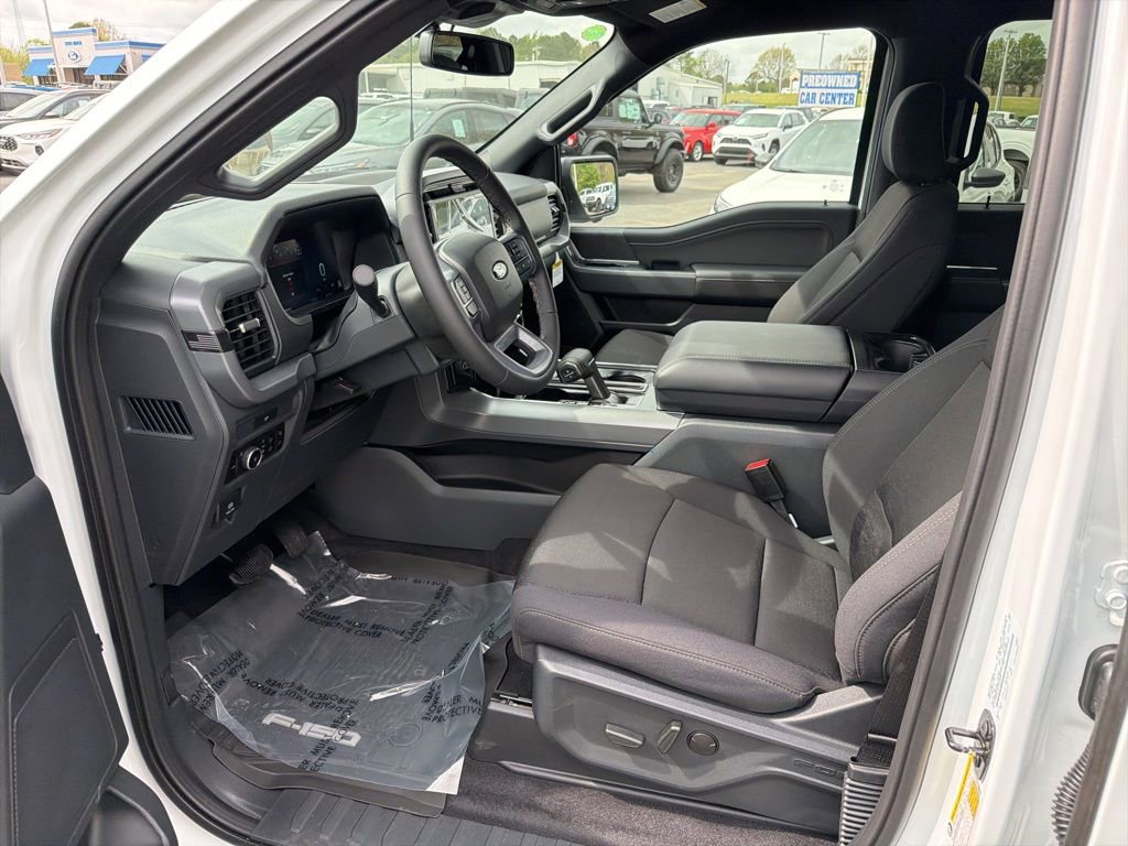 New 2026 Ford F150 XLT w/ Equipment Group 302A MID image 15