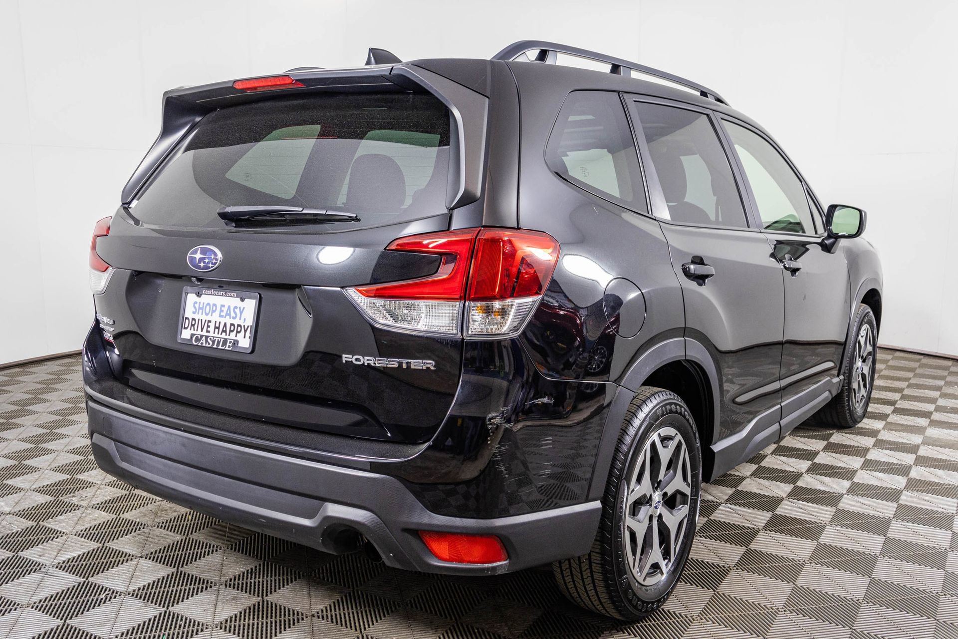 Used 2022 Subaru Forester Premium image 16