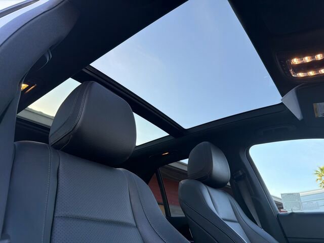 Certified 2024 Mercedes-Benz GLE 350 4MATIC w/ 3rd Row Seat Package image 21