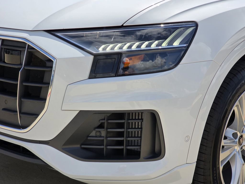Used 2023 Audi Q8 Prestige AWD/4WD image 7