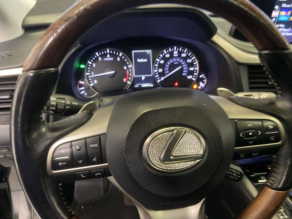 Used 2022 Lexus RX 350L FWD w/ Premium Package image 21