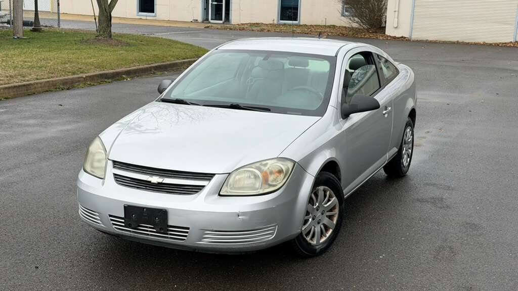 Used 2010 Chevrolet Cobalt LS w/ Protection Package image 2