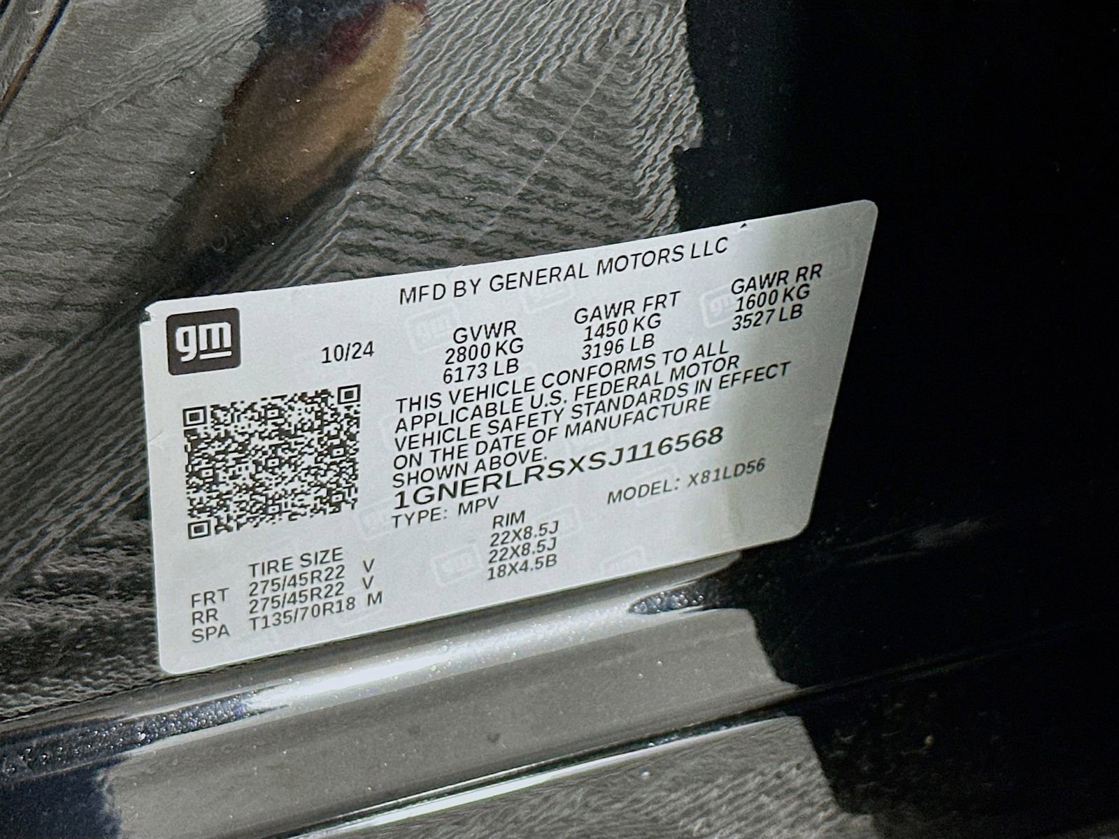 Used 2025 Chevrolet Traverse RS image 36