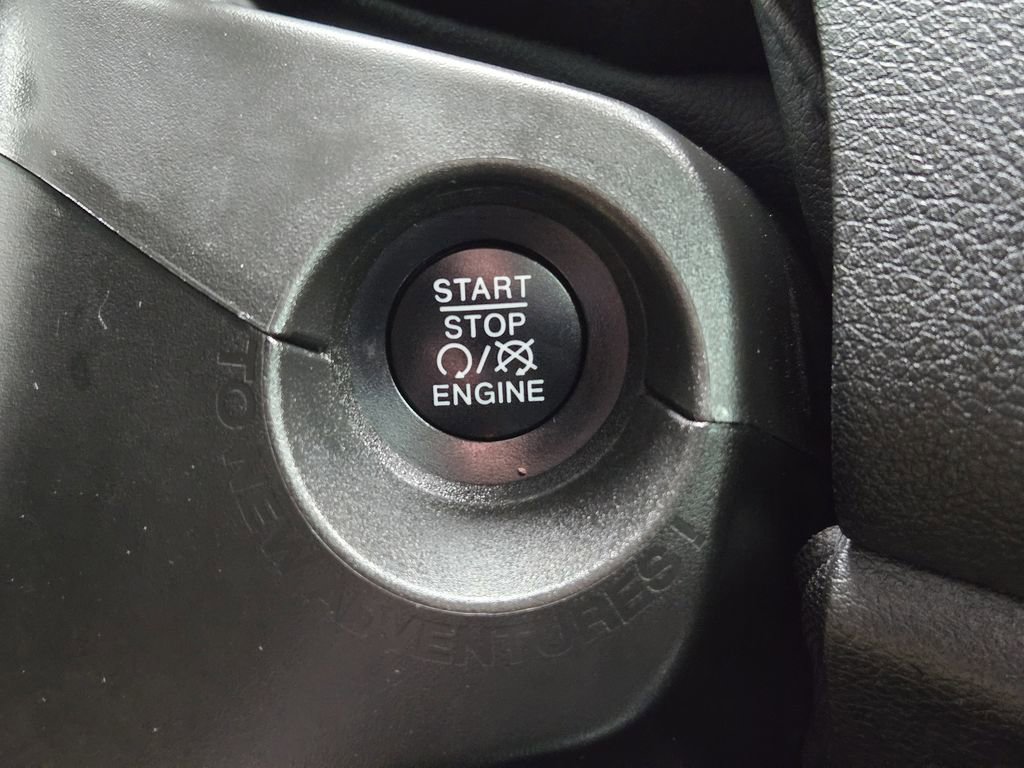 Used 2021 Jeep Renegade Sport AWD/4WD image 18