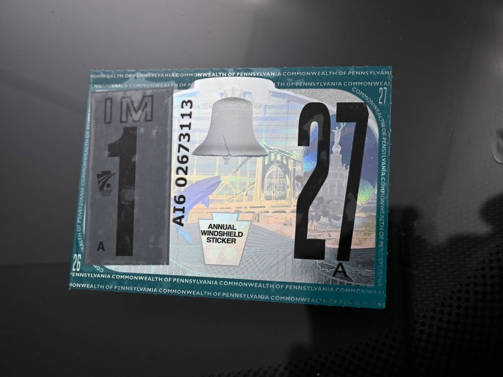 Used 2022 Volkswagen ID.4 Pro image 9