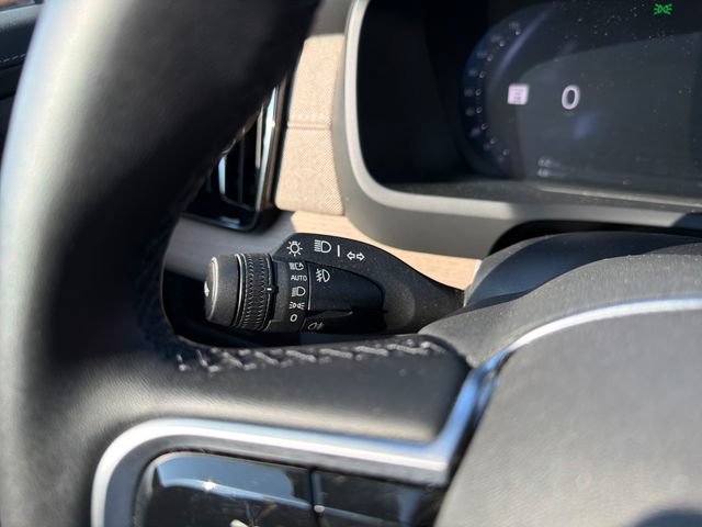 Used 2026 Volvo XC90 B6 Plus AWD/4WD image 15