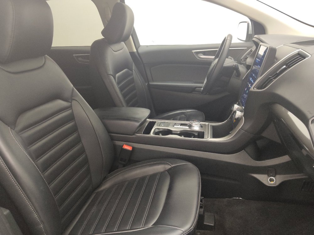 Used 2024 Ford Edge SEL image 21