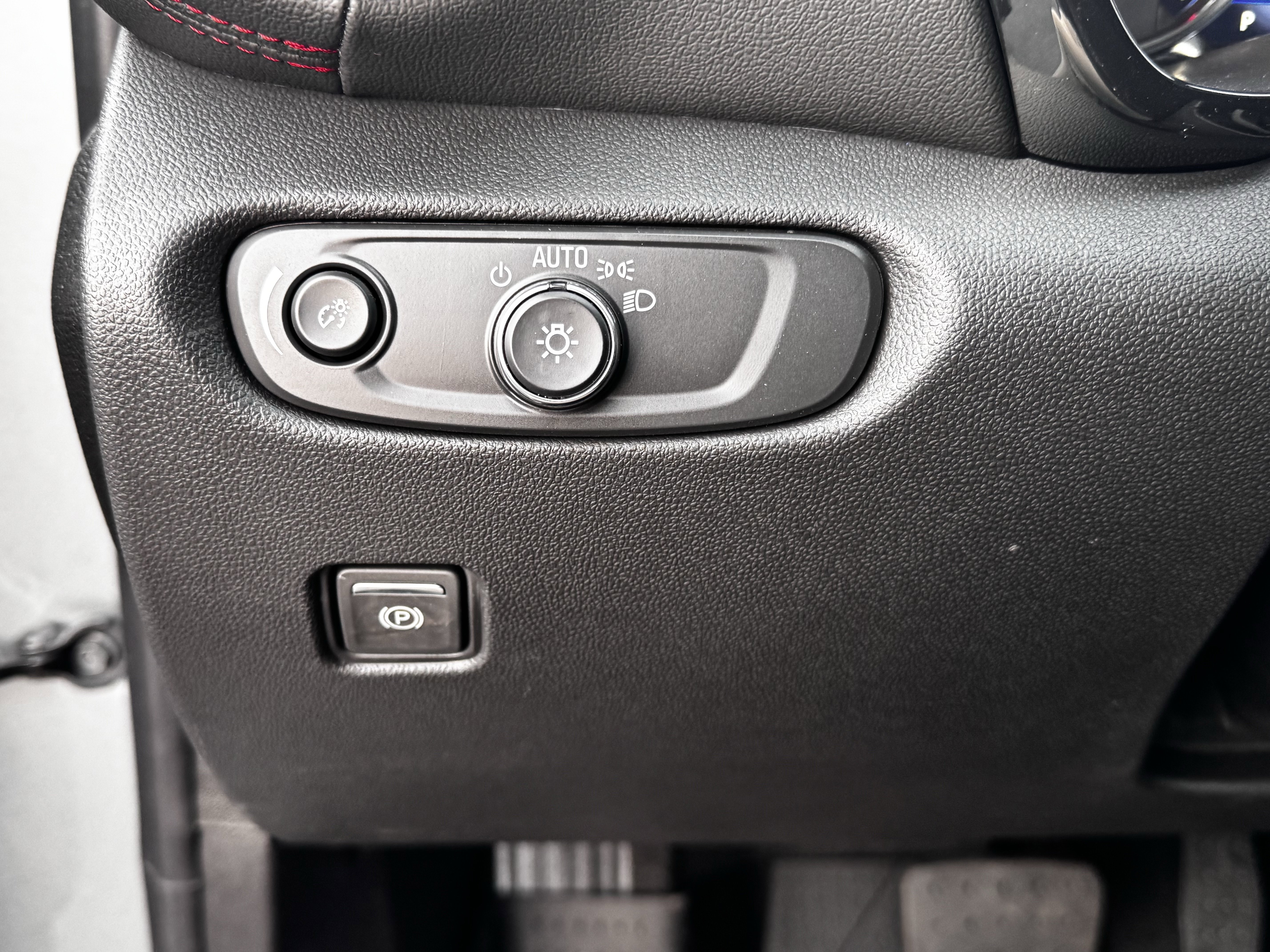 New 2026 Chevrolet Blazer RS w/ Driver Confidence II Package image 16