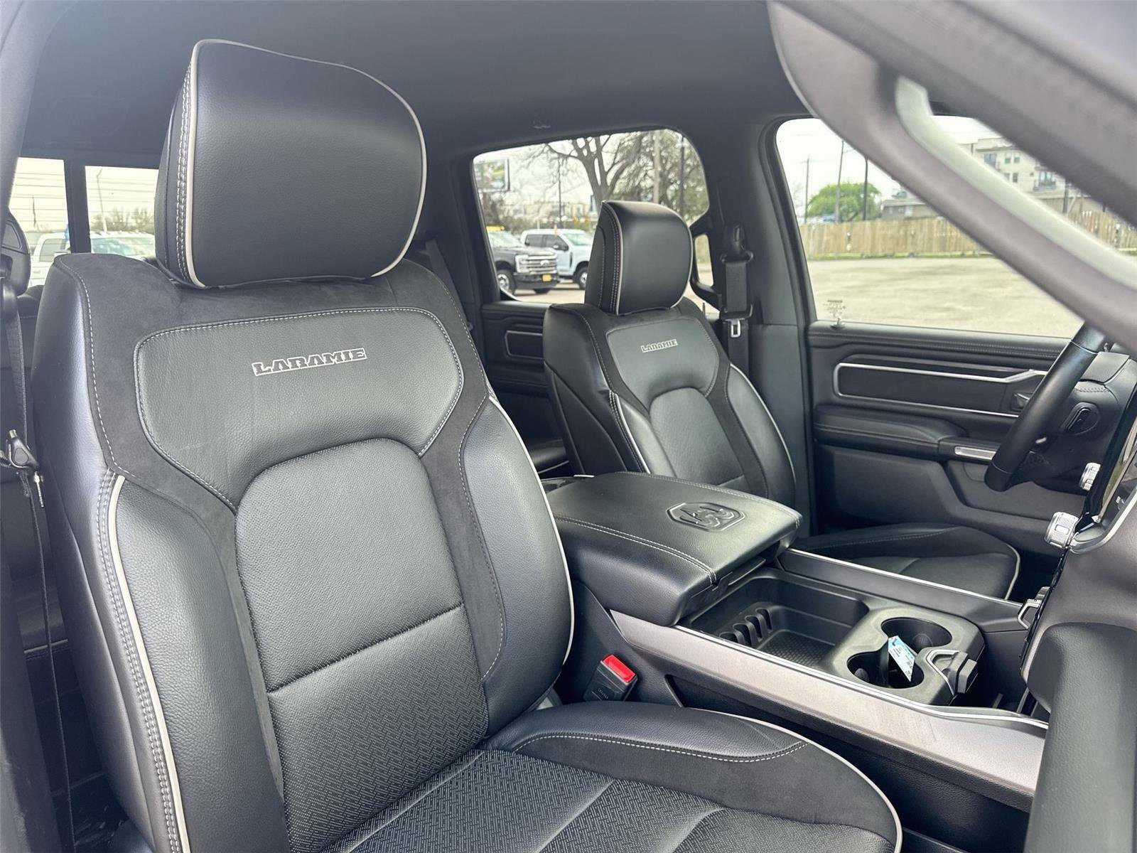Used 2023 RAM 1500 Laramie AWD/4WD image 25