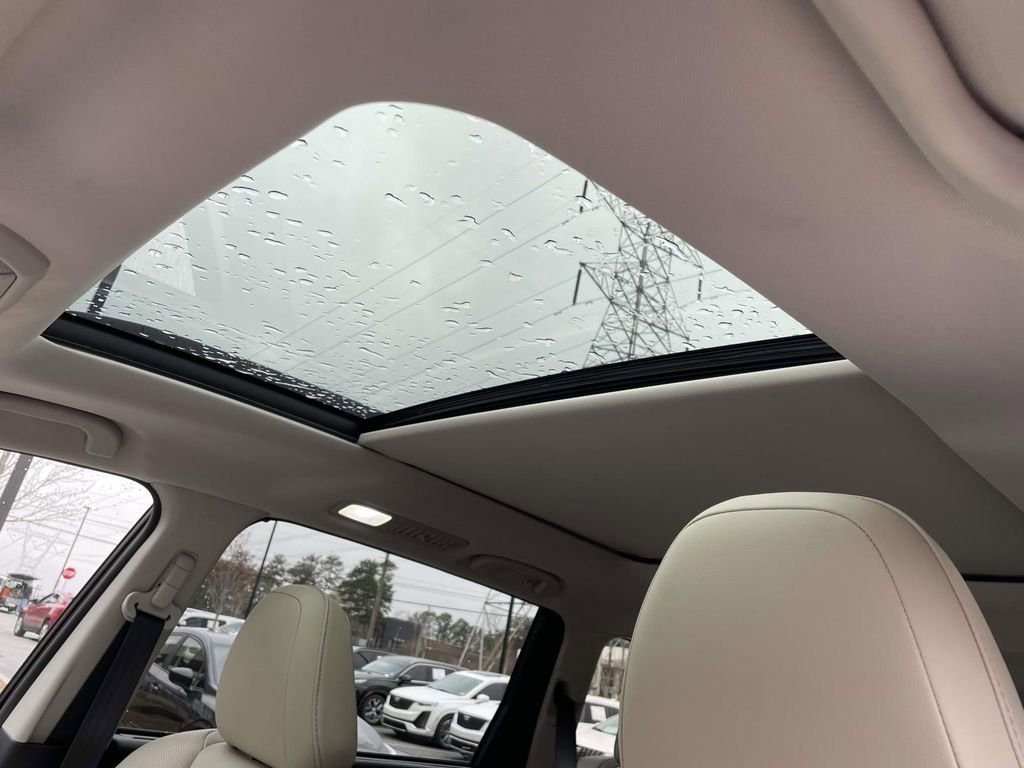 Used 2019 Subaru Ascent Limited w/ Popular Package #2 image 20