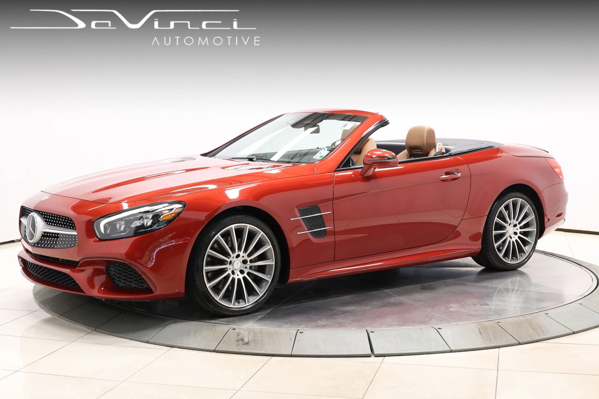 Used 2017 Mercedes-Benz SL 450 image 1