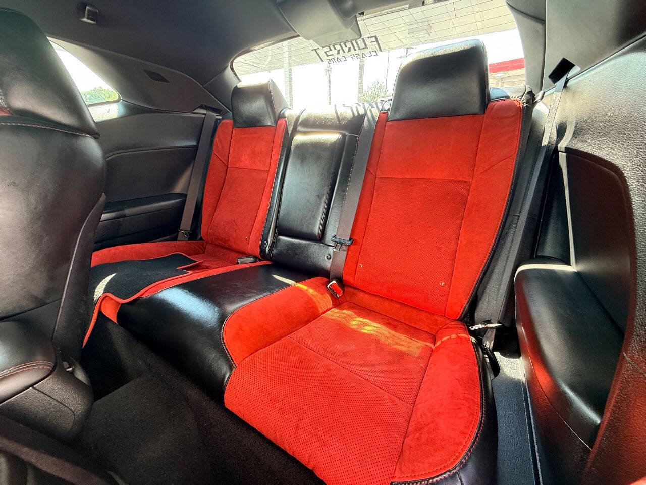 Used 2019 Dodge Challenger R/T Scat Pack RWD image 31