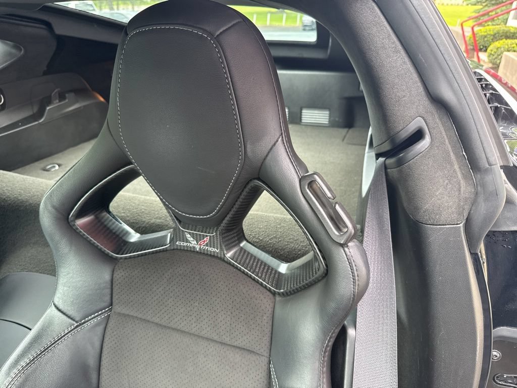 Used 2016 Chevrolet Corvette Stingray Coupe w/ 3LT Preferred Equipment Group RWD image 33