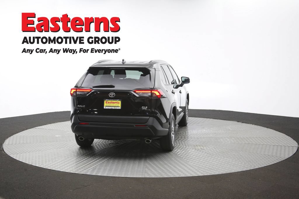 Used 2023 Toyota RAV4 XLE AWD/4WD image 38