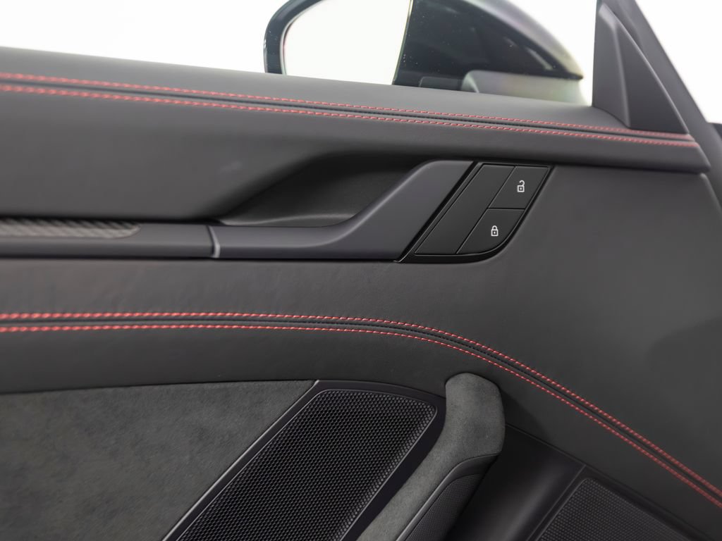 Used 2022 Porsche 911 GT3 RWD image 16