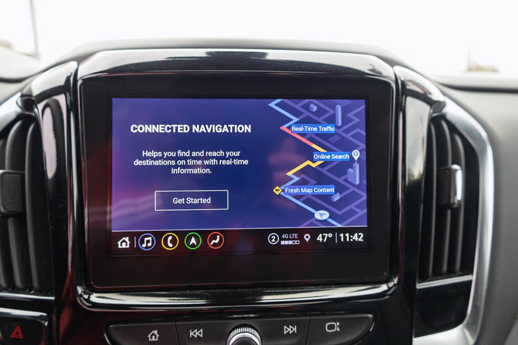Used 2023 Chevrolet Traverse Premier w/ Redline Edition AWD/4WD image 12