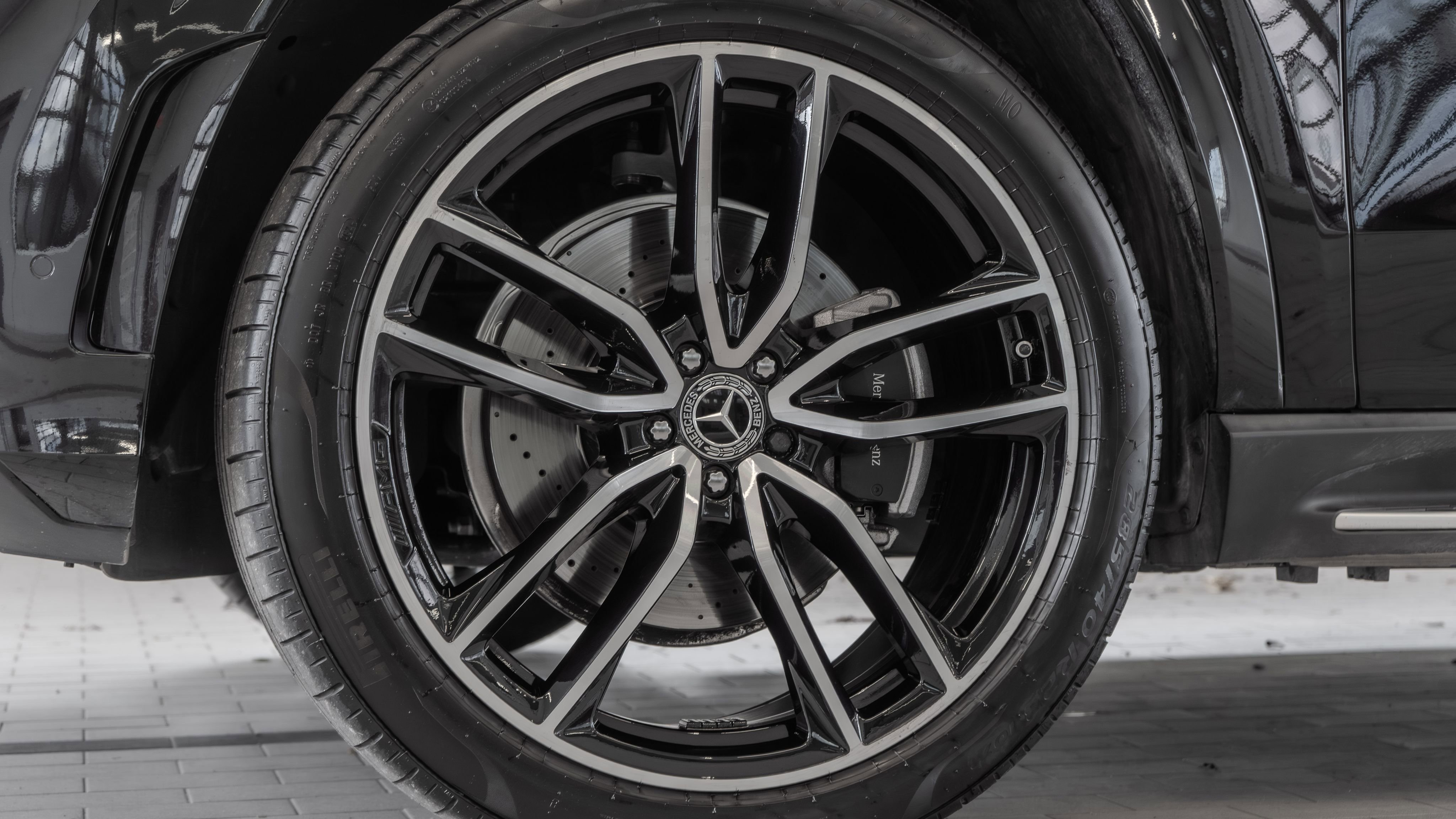 Certified 2023 Mercedes-Benz GLS 580 4MATIC image 31