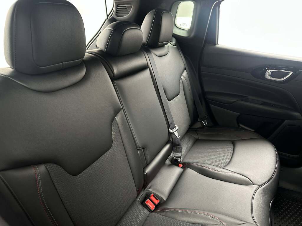 New 2026 Jeep Compass Trailhawk image 21