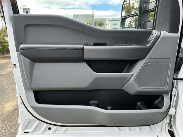 Used 2024 Ford F250 XLT w/ Snow Plow Prep Package image 18