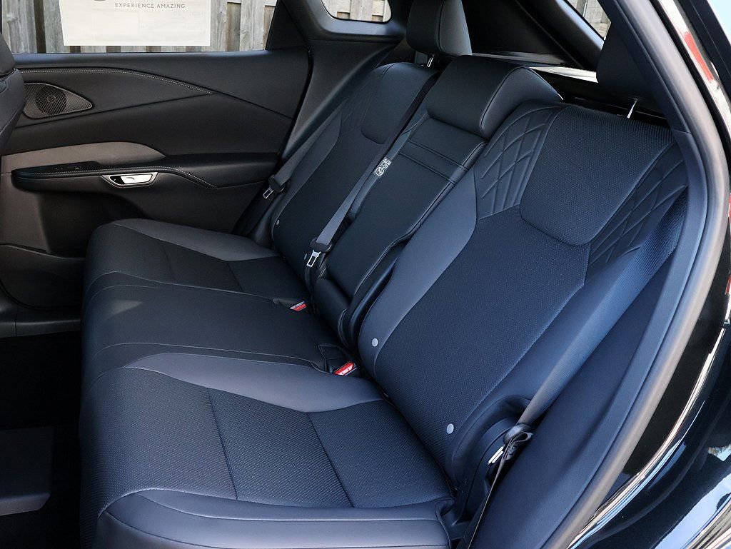 New 2026 Lexus RX 450h AWD image 13