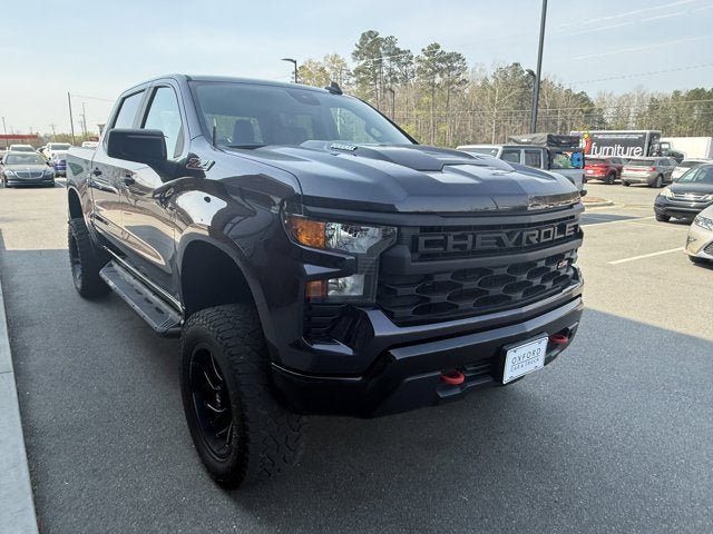 Used 2022 Chevrolet Silverado 1500 Custom Trail Boss AWD/4WD image 8