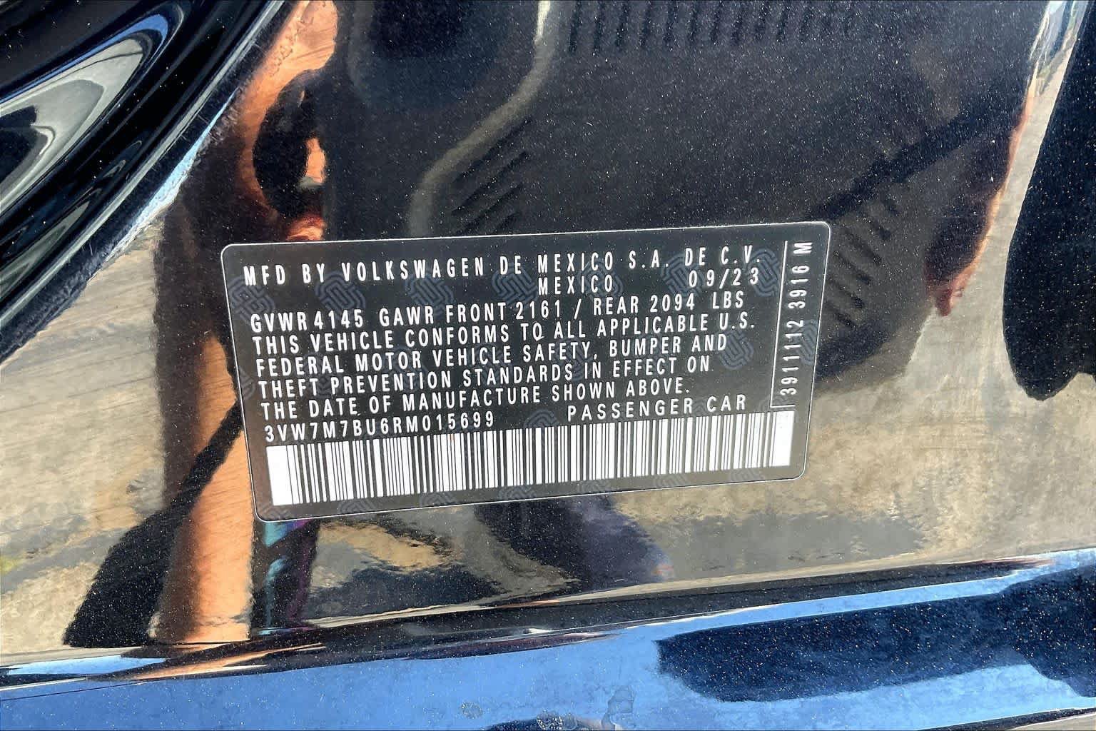 Used 2024 Volkswagen Jetta SE FWD image 33