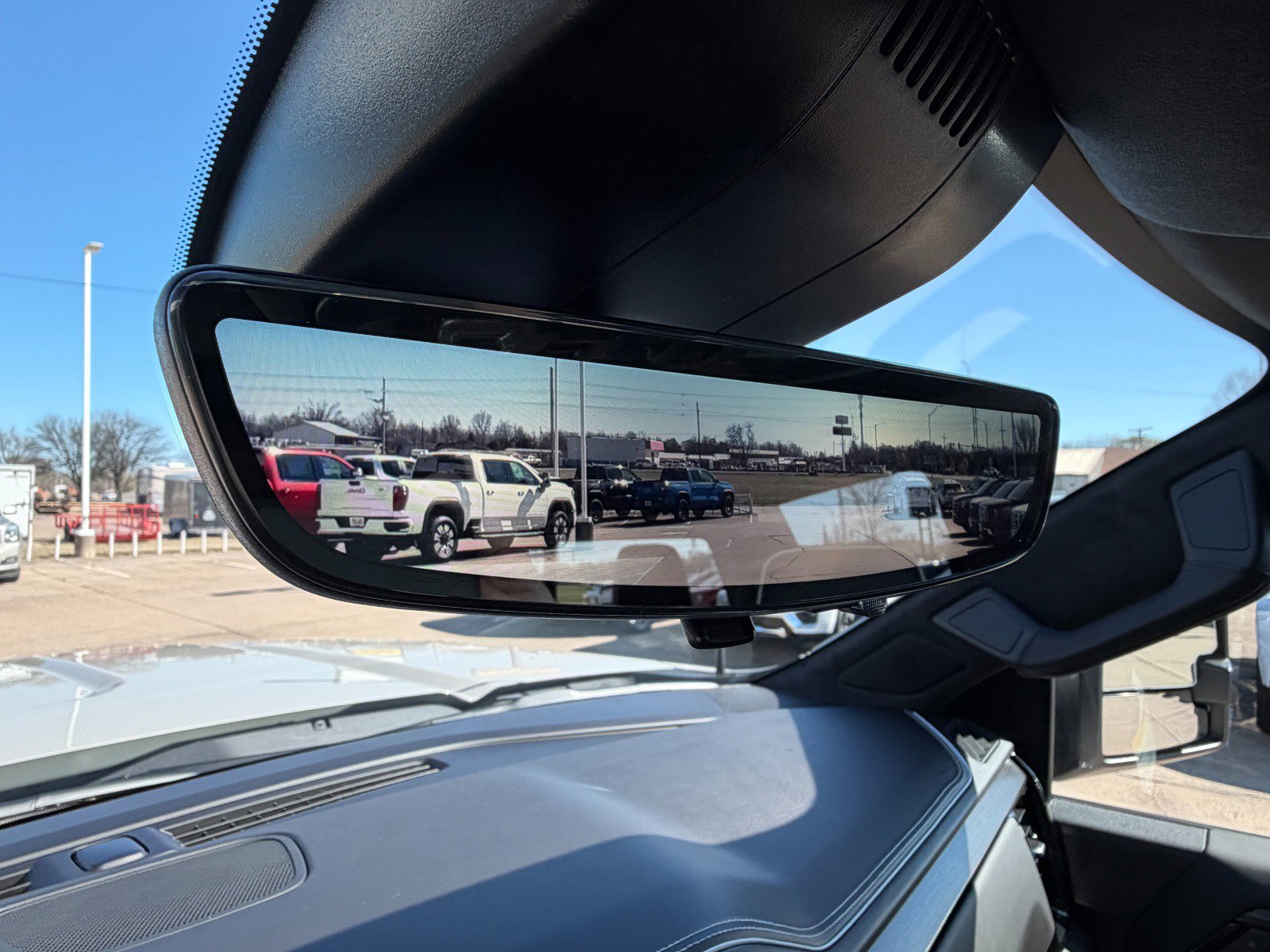 New 2026 GMC Sierra 2500 AT4X w/ LPO, Black Badging Package image 22