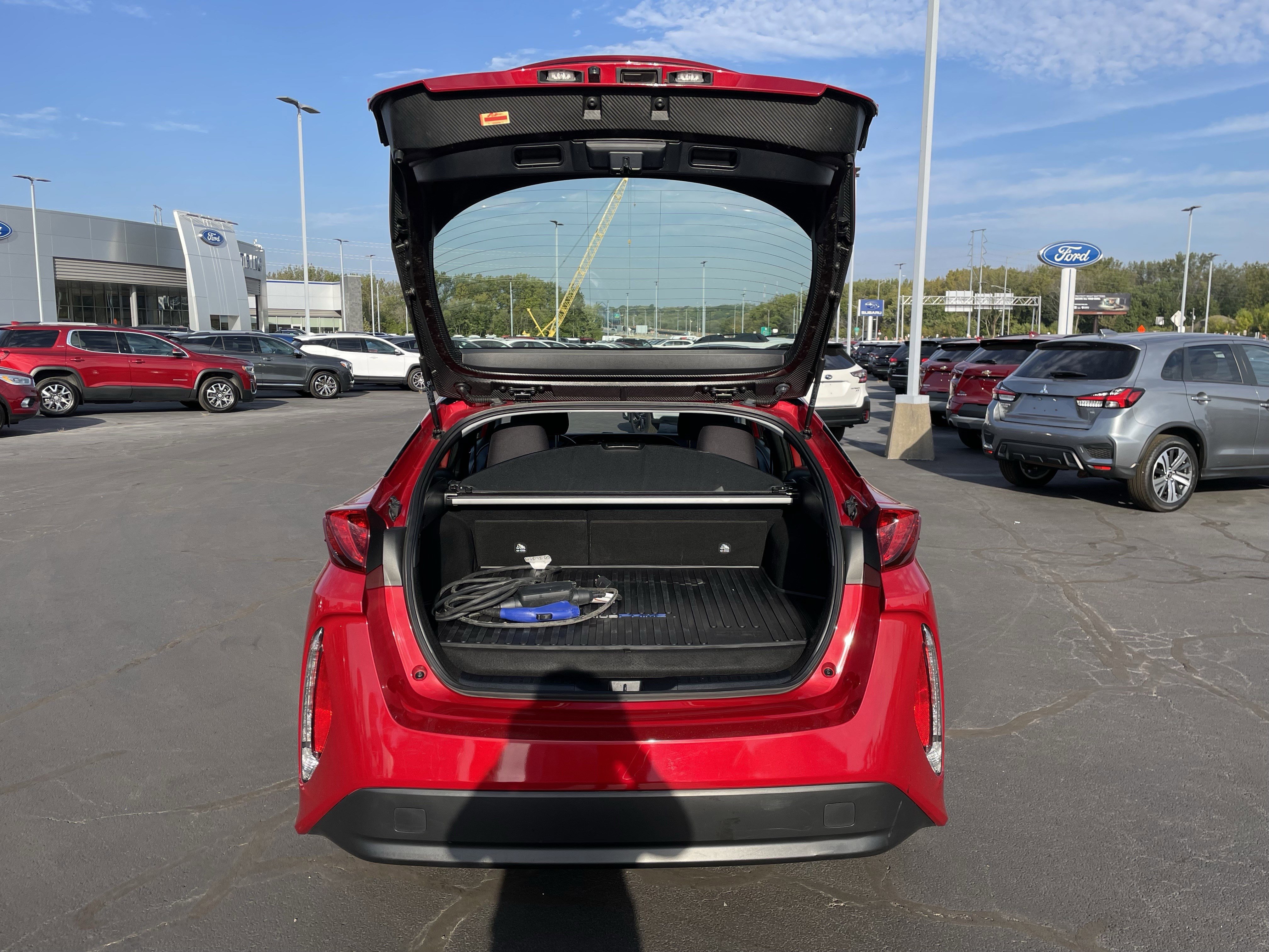 Used 2020 Toyota Prius Prime LE image 5