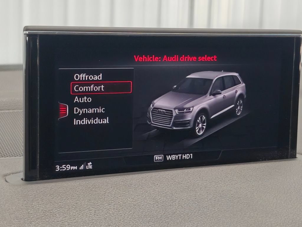 Used 2017 Audi Q7 3.0T Prestige AWD/4WD image 49