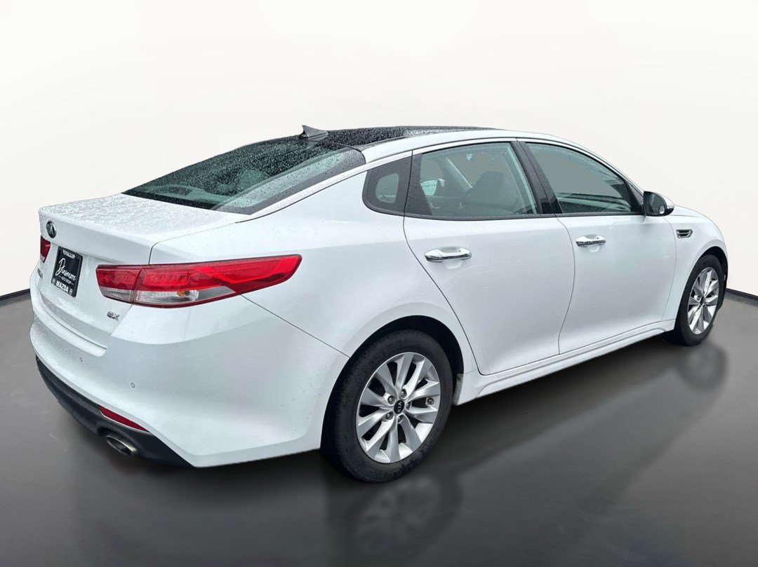 Used 2016 Kia Optima EX w/ Premium Package FWD image 3
