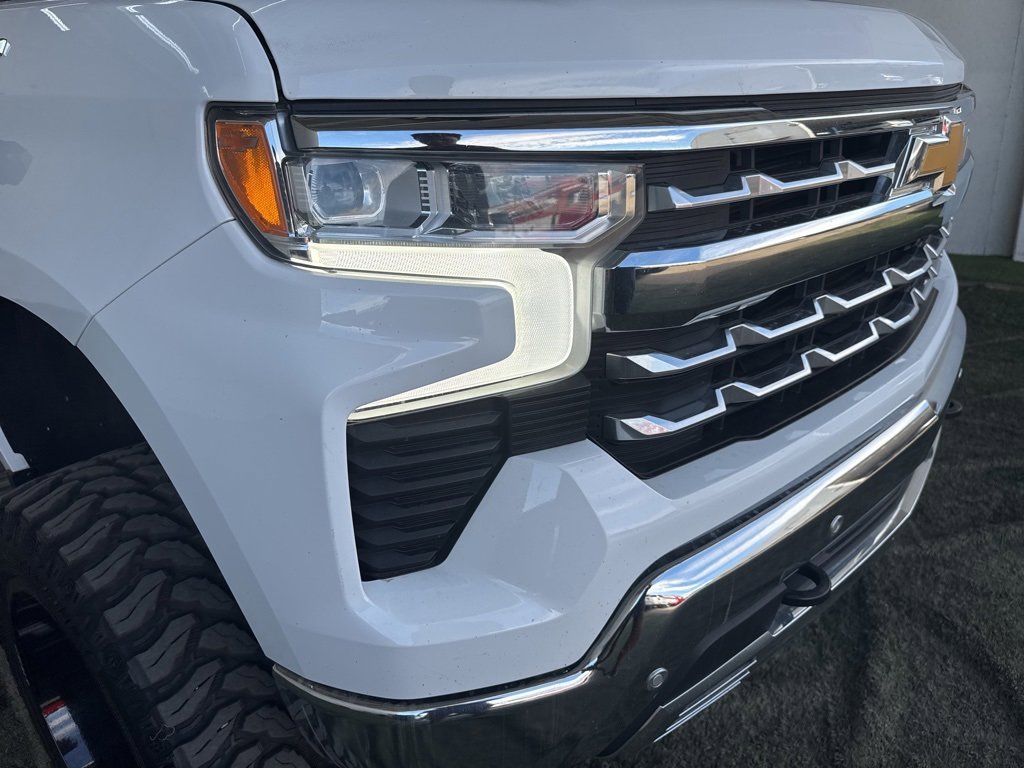 Used 2023 Chevrolet Silverado 1500 LTZ image 6