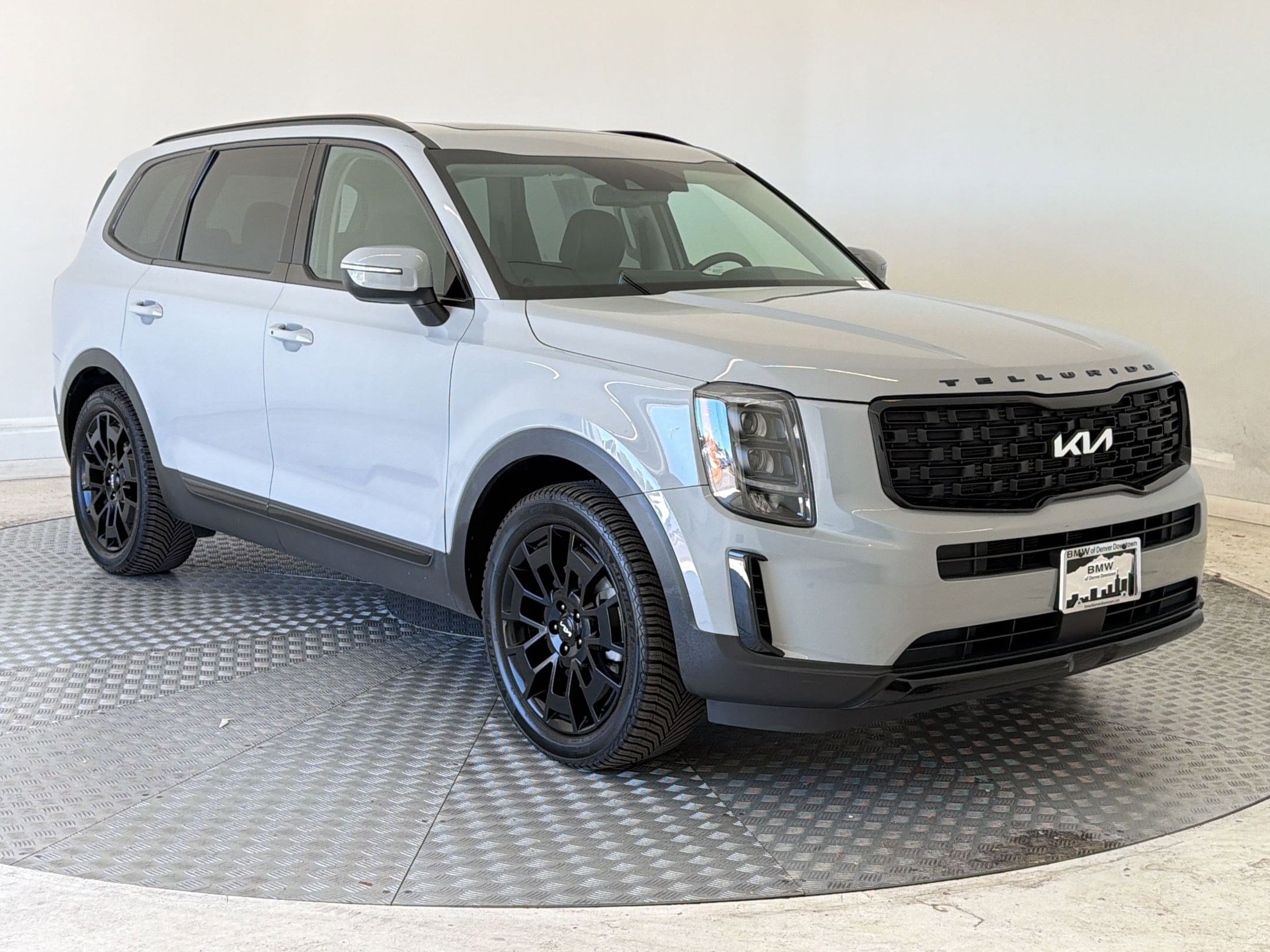 Used 2022 Kia Telluride EX w/ EX Premium Package image 7