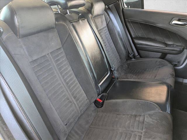 Used 2017 Dodge Charger R/T RWD image 21