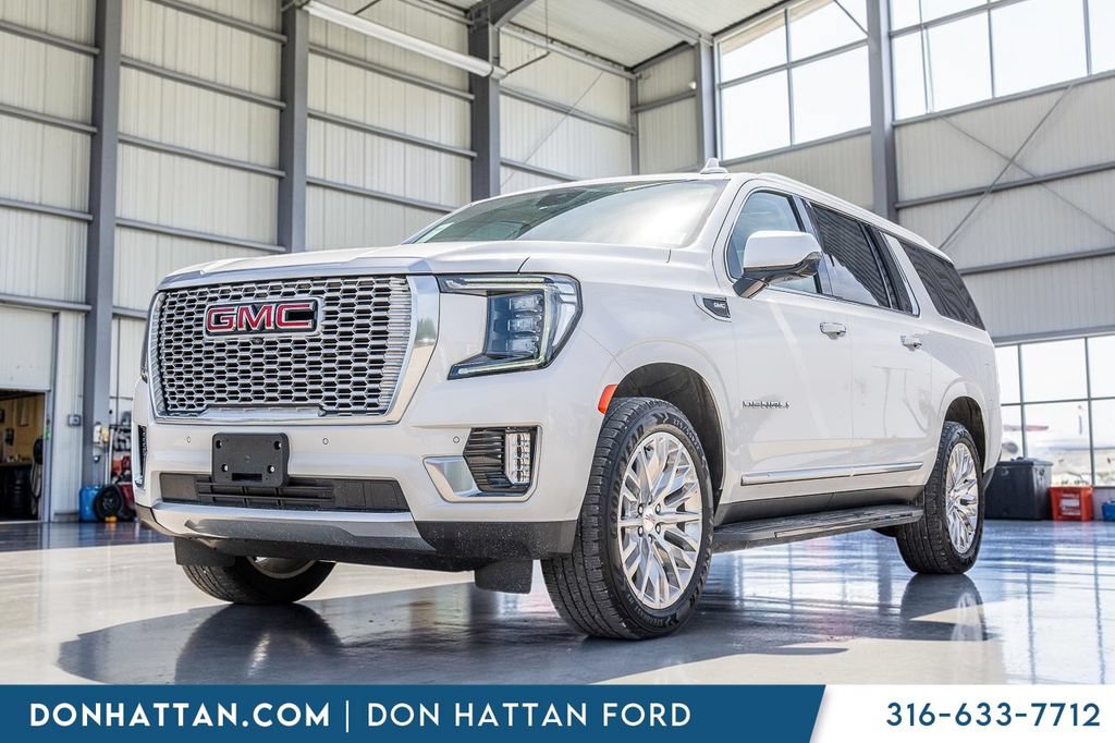 Used 2024 GMC Yukon XL Denali AWD/4WD image 1