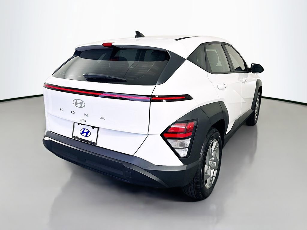 New 2026 Hyundai Kona SE image 5