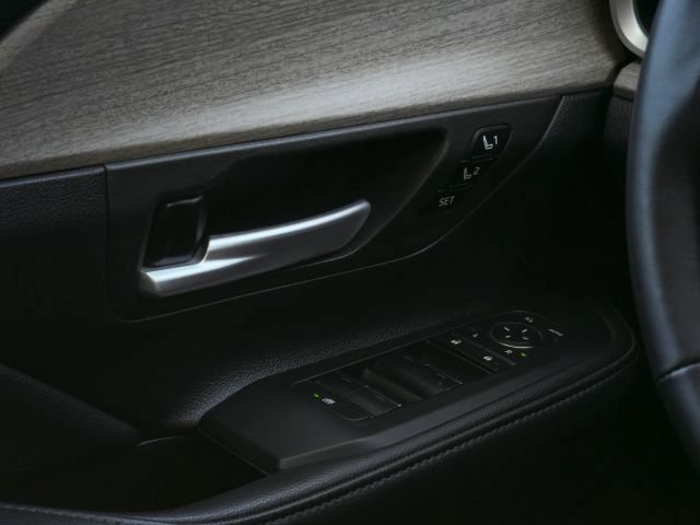 Used 2024 Toyota Grand Highlander AWD Hybrid image 20