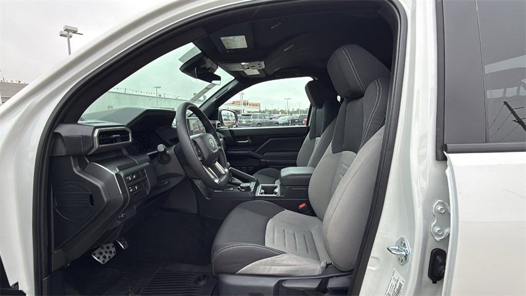 Certified 2025 Toyota Tacoma TRD Sport image 12