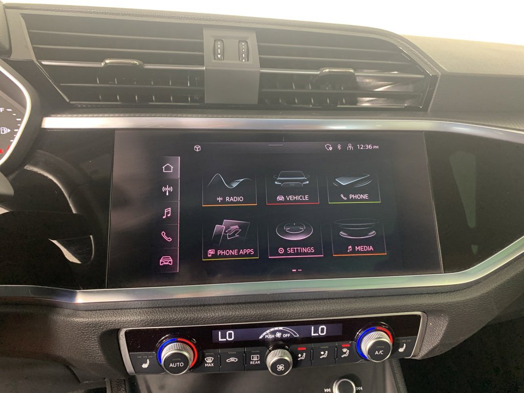 Used 2022 Audi Q3 2.0T Premium image 26