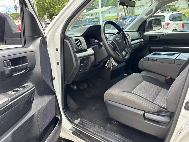 Used 2014 Toyota Tundra SR AWD/4WD image 12
