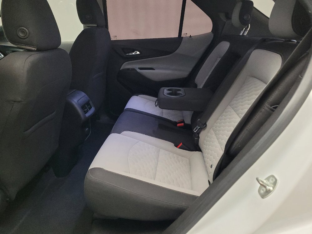 Used 2018 Chevrolet Equinox LS image 18