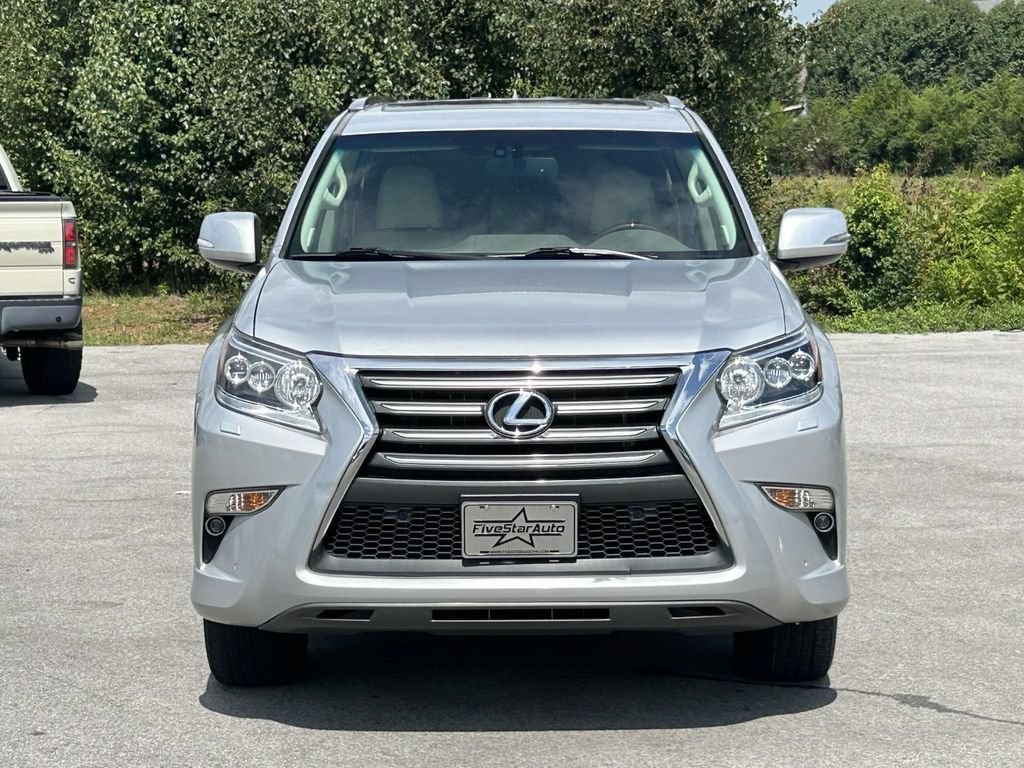 Used 2019 Lexus GX 460 Premium w/ Premium Package AWD/4WD image 2