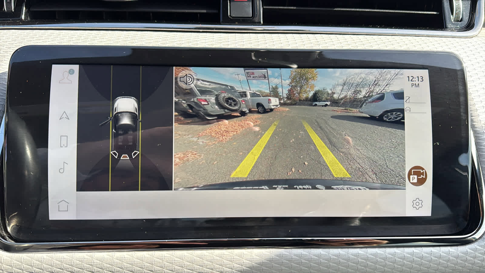 Used 2022 Land Rover Range Rover Evoque R-Dynamic S image 18