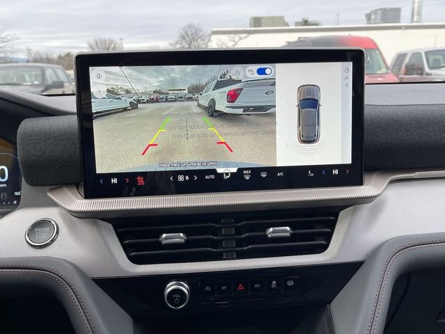 New 2026 Ford Explorer Active w/ Active Comfort Package image 18