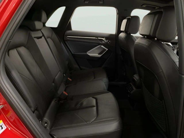 Used 2023 Audi Q3 2.0T Premium w/ Convenience Package AWD/4WD image 74