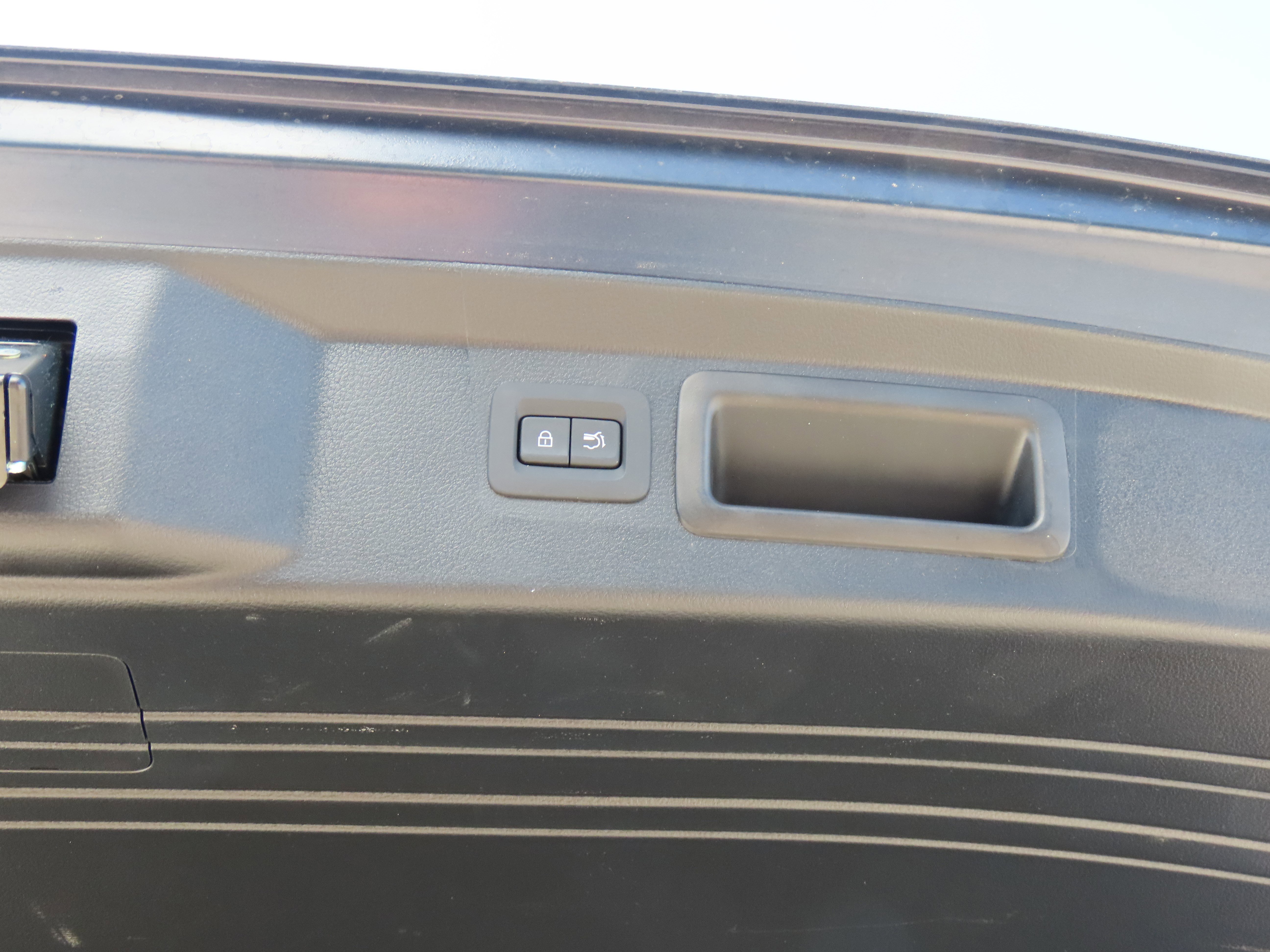 Used 2025 MAZDA CX-50 AWD 2.5 S w/ Premium Plus Pkg image 21